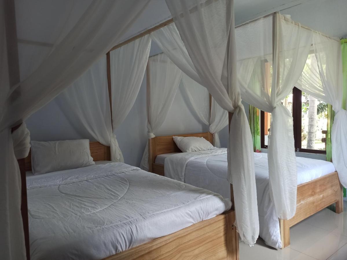 Tangkoko Jungle Homestay Rinondoran Esterno foto